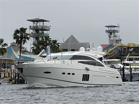 yacht rental in destin fl  Blue Crab Watersports