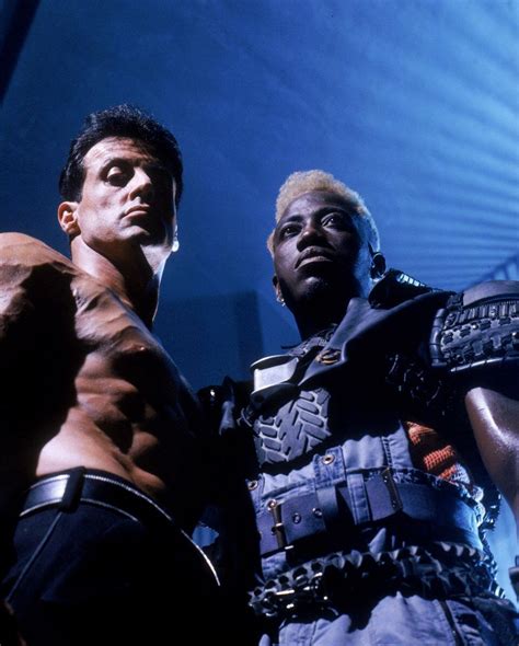 yesmovies demolition man  Enjoy Demolition Man is a 1993 American science fiction action film directed by Marco Brambilla in his directorial debut