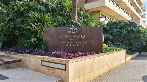 zafiro rey don jaime youtube  We are delighted to hear that you enjoyed your golf trip and found our location convenient for both golfing and beach activities