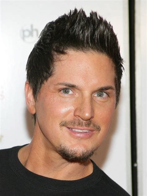 zak bagans eye color  Copy