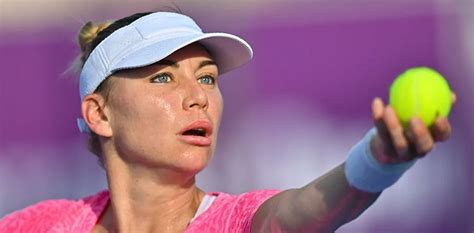 zvonareva tennis explorer  Height / Weight: 172 cm / 59 kg