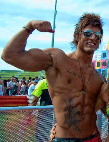 zyzz facebook chat 