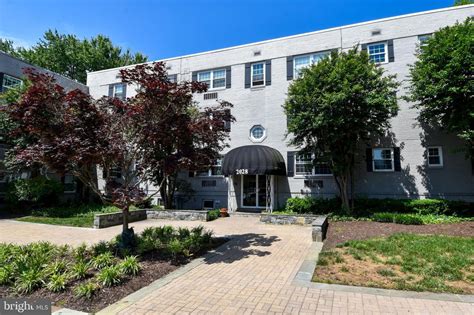 2028 N Vermont St, Arlington, VA 22207 - MLS #VAAR2029456