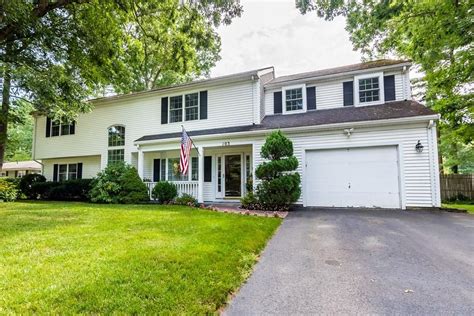 205 Cynthia Dr, Raynham, MA 02767 Trulia