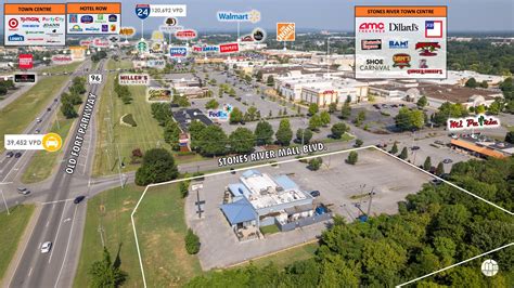 The subject property is an outparcel to Stones River Town Centre (670,000 SF regional mall) and is positioned on the hard corner signalized intersection of Old Fort Pkwy (TN-96), which sees over 36,800 VPD, and Stones River Mall Blvd and is only a mile from Interstate 24 (126,500 VPD).. 