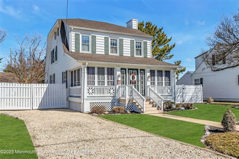 208 Ceylon Ave, Seaside Heights, NJ 08751 - 3 …