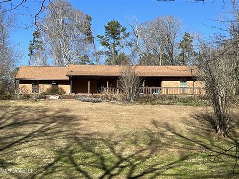 2082 Florence Byram Rd, Florence, MS 39073 Zillow