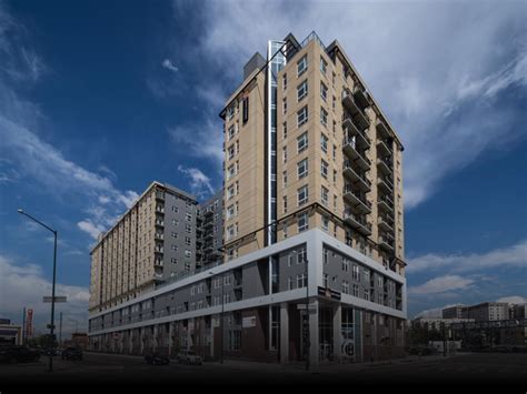 20th street station apartments. Things To Know About 20th street station apartments. 