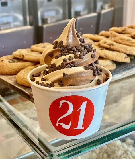 21 choices. Founded in 2011, 21 Choices Frozen Yogurt serves fresh frozen yogurts with flavors that change daily. Guests can personalize their yogurt by choosing from a wide array of delicious add-ins that include brownies, pretzels, animal cookies, nuts, and fresh fruit. 