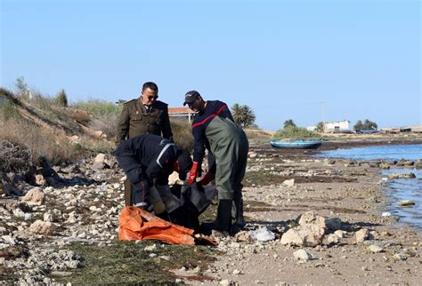 210 migrant bodies wash up on Tunisia coast in under 2 weeks