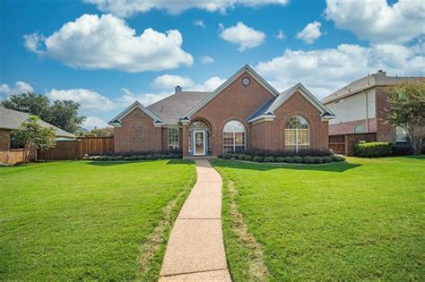 2213 College Pkwy, Flower Mound, TX 75028 MLS# 13672329 Redfin