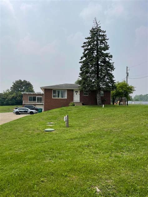2655 Rathmell Rd is a house on a 1.55 acre lot with 3 bedrooms and 1.5 bathrooms. This home is currently off market - it last sold on July 26, 1995 for $110,000 How much is this home worth?. 