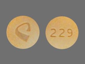 229 round orange. This orange round pill with imprint CL 220 on it has been identified as: Senna s docusate sodium 50 mg / sennosides 8.6 mg. This medicine is known as Senna S (generic name: docusate/senna). It is available as a Over the counter medicine and is commonly used for Constipation, Acute. 1 / 1. 