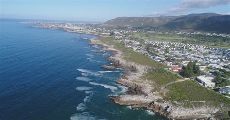 23 Properties and Homes To Let in Hermanus, Western Cape - Seeff