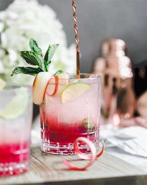 24 Mother’s Day Cocktails to Show Mom You Love Her (from Bloody Marys …