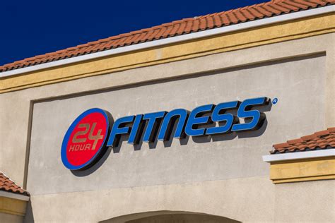 24 fitness membership. Sep 17, 2021 · 24 Hour Fitness vs Planet Fitness. Planet Fitness is the ‘budget’ gym in most areas. They’re known for their $10 monthly membership, but when you calculate it, the total cost is $208 per year after the fees or $17/month for the Classic membership. Planet Fitness requires a 12-month contract. 