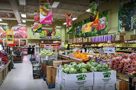 24 hour groceries. Winco Foods. “It does get crowded at times, but it's open 24 hours, so you can shop during non-peak hours if you...” more. 2. Albertsons. “My" grocery store. I know where everything I want is located. Staff is super friendly.” more. 3. Yoke’s Fresh Market. 