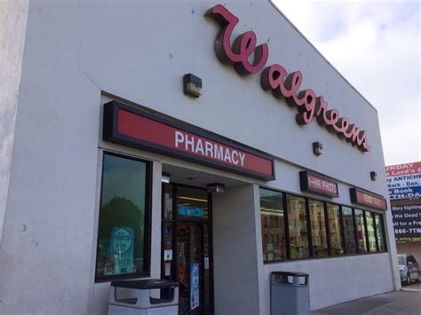 Save on your prescriptions at the Walgreens Pharmacy at 498 Castro St in . San Francisco using discounts from GoodRx. Walgreens Pharmacy is a nationwide pharmacy chain that offers a full complement of services. On average, GoodRx's free discounts save Walgreens Pharmacy customers 59% vs. the cash price. Even if you have insurance or Medicare ... . 24 hour walgreens san francisco