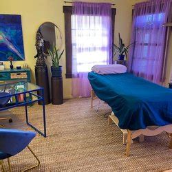 24-hour massage near me Beauvais