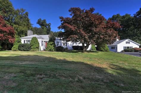 240 River Valley Rd Stratford, CT 06614 - ColdwellBankerHomes.com