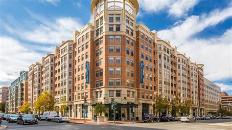2400 m street. Find people by address using reverse address lookup for 2400 M St NW, Unit 716, Washington, DC 20037. Find contact info for current and past residents, property value, and more. 