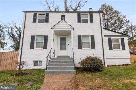 2421 chillum rd hyattsville md 20782. 1001 Chillum Rd #302 is a 740 square foot condo. This home is currently off market. Based on Redfin's Hyattsville data, we estimate the home's value is $101,370. Condo. Built in 1955. $137 Redfin Estimate per sq ft. 1 parking space. Has A/C. Source: Public Records. 