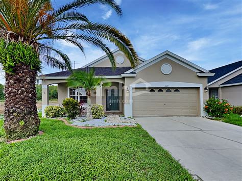 2429 Maylin Dr