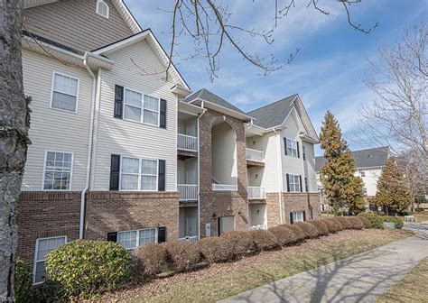 2431 Eagle Creek Ct #202, Winston Salem, NC 27103 - Redfin