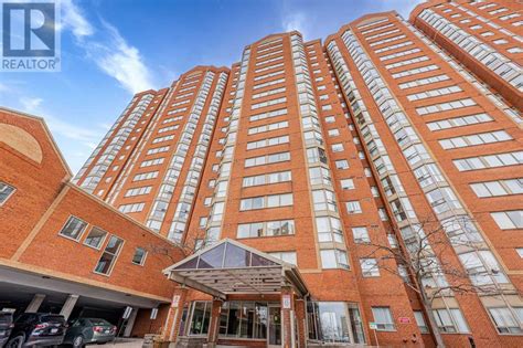 2460 Eglinton Avenue East, Unit 818, Toronto — For sale @ $529,900