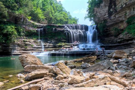 25 Best Nashville Hiking Trails (With Waterfalls & Pet-Friendly)