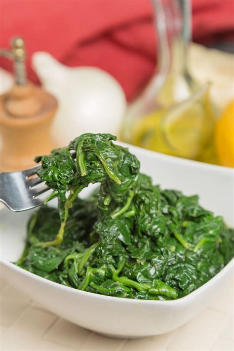 25 Great Spinach Recipes – A Couple Cooks