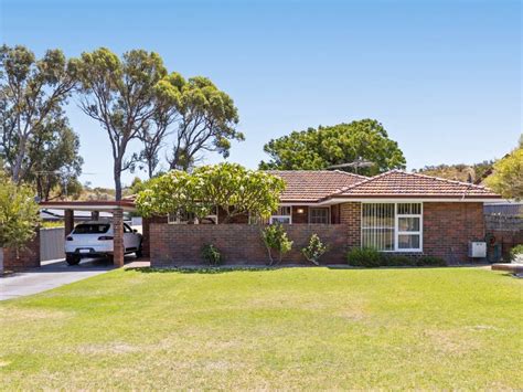 25 Maritana Road, Kallaroo, WA 6025 - Property Details