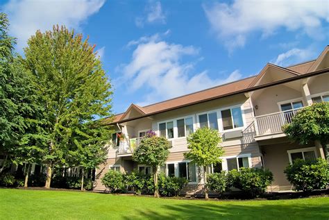 25 Senior Living Apartments in NORMANDY PARK, WA