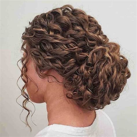 25 Simple And Stunning Updo Hairstyles For Curly Hair