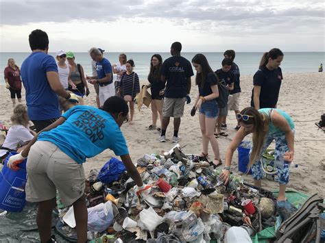 25 campers and police join together for beach cleanup in Hollywood North Park Beach