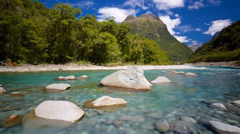 25 of the Best Things to Do in Fiordland National Park