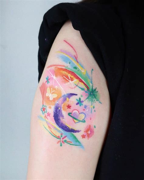 26 Moon Tattoo Ideas - Mamas Uncut