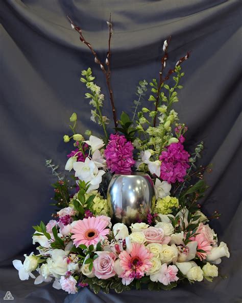 26 Funeral Urn Pieces Ideas Sympathy Flowers Arrangement Funeral Flowers For Urn Table - Funeral Flowers For Urn Table