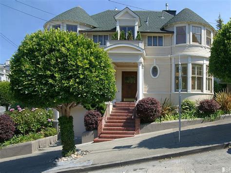 2640 steiner street san francisco ca. Fans of Robin Williams know the stately Victorian home at 2640 Steiner in San Francisco well. Featured in one of his most … 