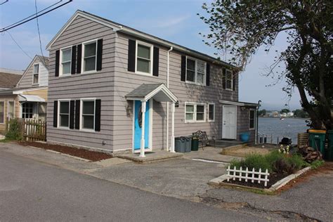 265 Riverside St, Portsmouth, RI 02871 MLS# 1225970 Redfin