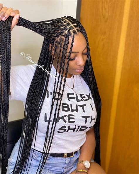 27+ Beautiful Box Braid Hairstyles For Black Women + FeedIn Knotless