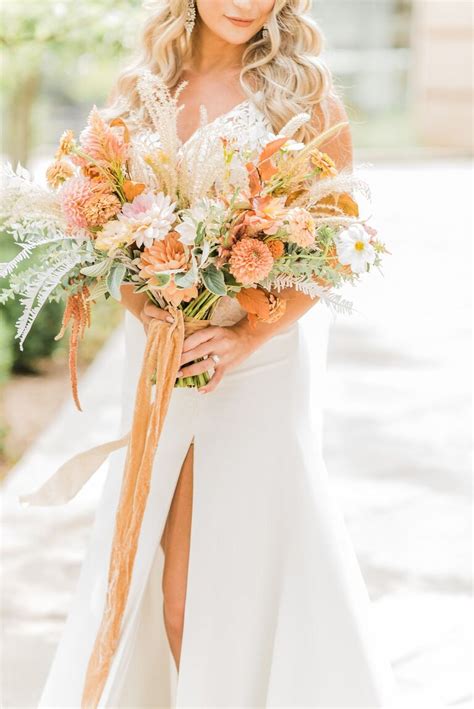 27 Pretty Wedding Bouquet Wrap and Ribbon Ideas