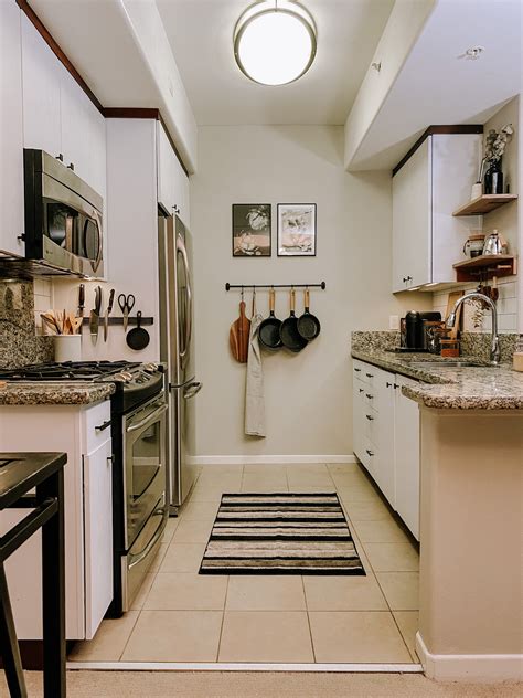 27 Renter-Friendly DIY Kitchen Makeovers on a Budget