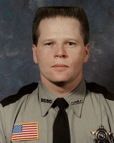 27 years after his death, Dakota County highway named for fallen deputy