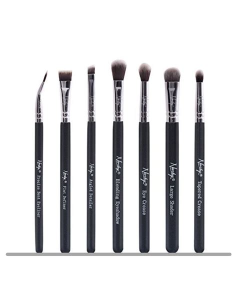 28 Ultimate Face and Eyes Makeup Brush Set With Pouch – Nanshy