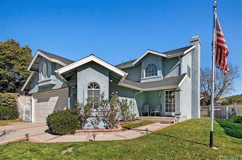 28932 Raintree Ln, Saugus, CA 91390 MLS# SR22015903 Redfin