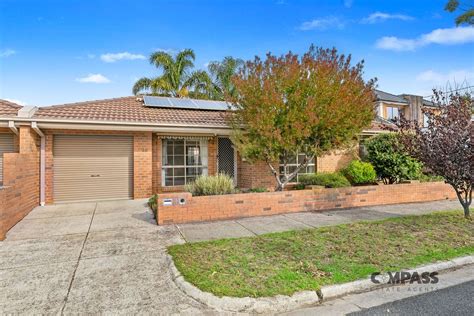 2B Myrtle Grove, Altona, Vic 3018 - Unit for Sale - realestate.com.au