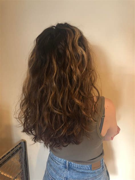 2a hair. 2. I feel like my hair has never curled from the root. Even when I started transitioning 2 years ago and then DC f’ed up my hair, I’m wondering if maybe my hair just doesn’t begin it’s curl until the mid-shaft and down. I have fine/medium, low-ish porosity hair, and low density. I’ve been using a mousse on the roots and I love it for ... 