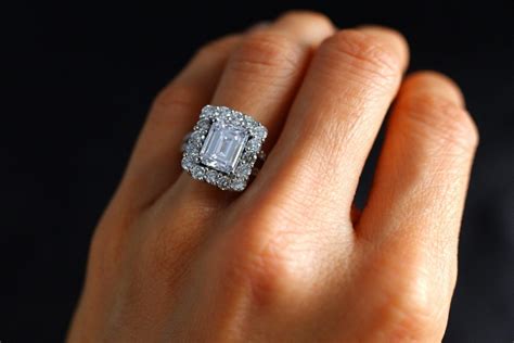 2ct emerald cut diamond ring. Shop All Emerald Cut Diamonds. 11 of 5,310 Emerald Cut Diamonds. 1.00 Carat I-SI1 Emerald Cut Diamond. $1,970. 1.00 Carat H-SI1 Emerald Cut Diamond. $1,980. 1.00 Carat I-SI1 Emerald Cut Diamond. $2,000. 1.01 Carat I-SI1 Emerald Cut Diamond. 