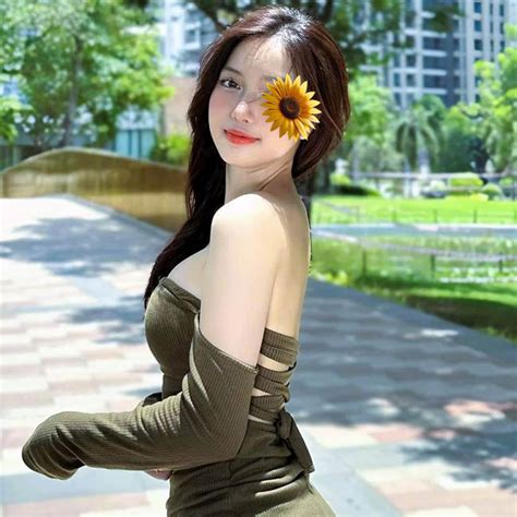 2k5 thủ dâm | Thy C NQH vt ngng quyt tm